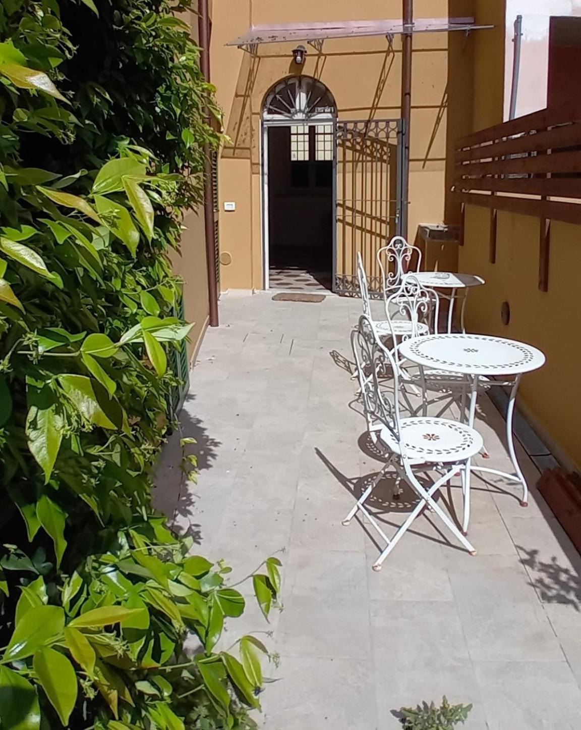 B&B Villino Luschi Pisa Centro Exterior foto